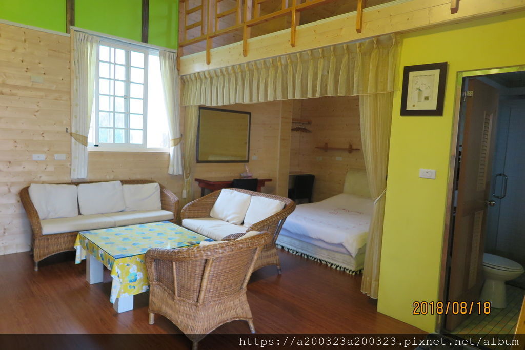 IMG_0075.JPG IMG_0075.JPG