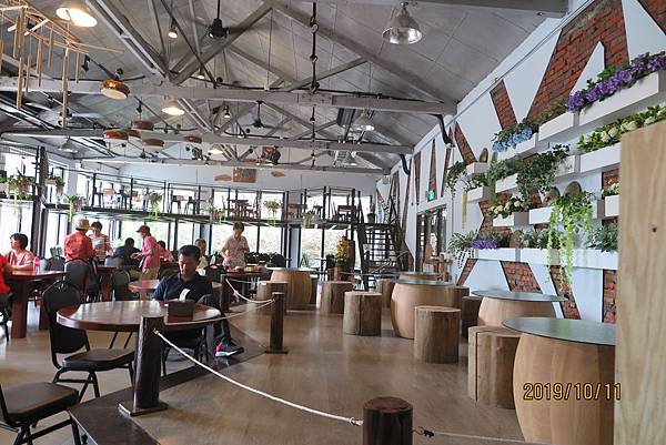 IMG_5977.JPG IMG_5977.JPG