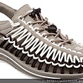 6. KEEN UNEEK X RFW 1014876,1014888  NTD 3,280.jpg