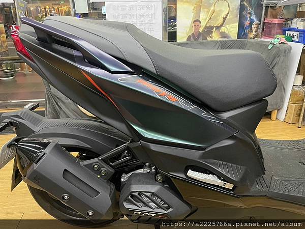 台南速克達包膜 Kymco  KRV MOTO  | 犀牛皮