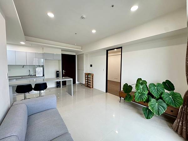 《竹北三期華廈大樓》德鑫 SKY1-勝利國中、ＡＩ園區｜外棟