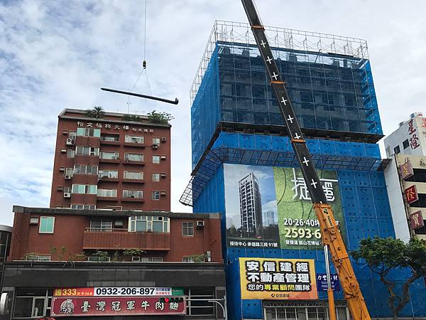 IMG_0984.jpg IMG_0984.jpg