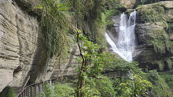 竹坑溪步道(龍宮瀑布)+瑞里綠色隧道一日遊