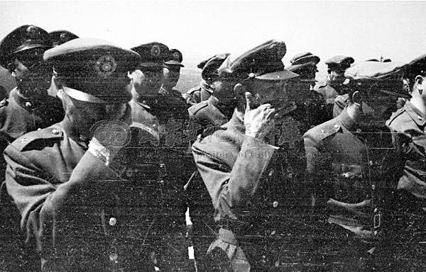 中央訓練團將官班第一期哭陵9.36年5月12日 中央訓練團將官班第一期哭陵9.36年5月12日