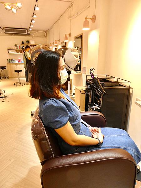 居髮廊hair Salon新莊店