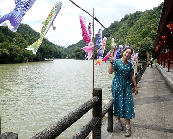 長埤湖精靈村