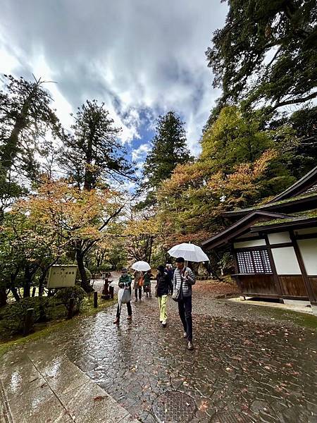 那谷寺