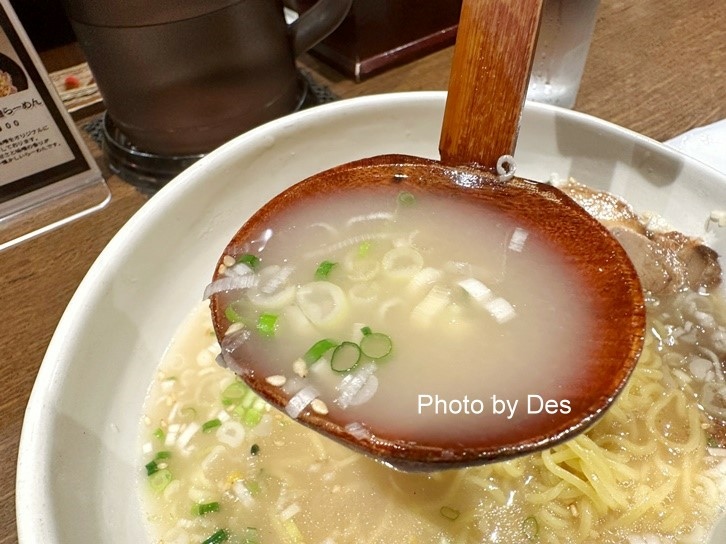 【食記】日本．名古屋．ラーメン申家(溫和系平價版具有完美度的