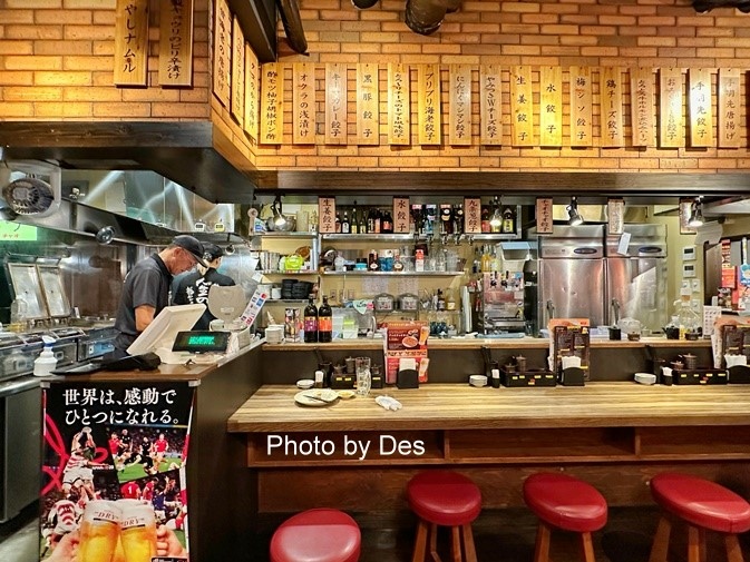 【食記】日本．沖繩．浪花餃子 美榮橋店(主打現點現煎特殊口味