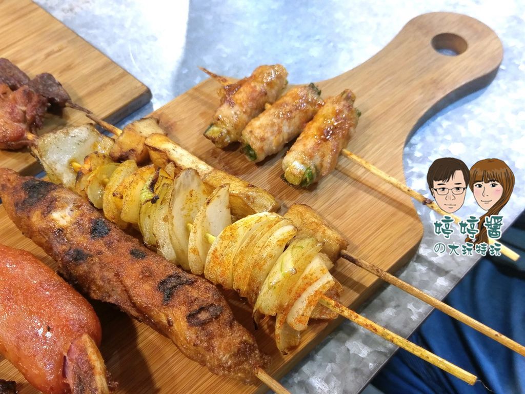 品都串燒攤 杏鮑菇 洋蔥 多汁雞肉捲 青蔥里肌捲 品都串燒攤 杏鮑菇 洋蔥 多汁雞肉捲 青蔥里肌捲