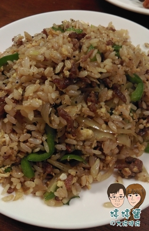 三味食堂青椒牛肉炒飯 三味食堂青椒牛肉炒飯