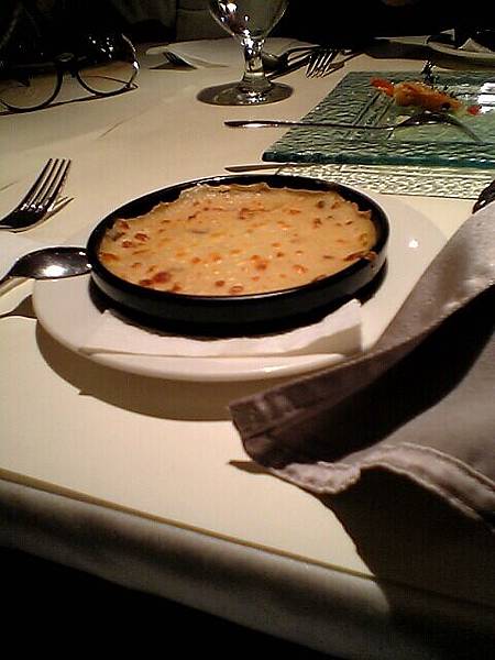 焗烤蘑菇+方塊麵包 /Baked Mushrooms with Garlic and Cheese + Squared Toasts 