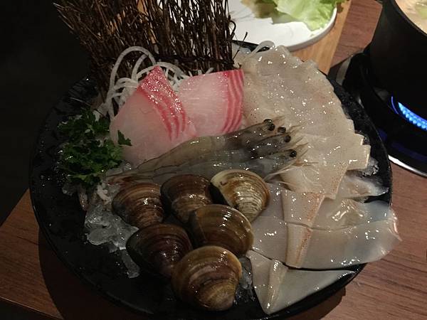 IMG_8564.JPG IMG_8564.JPG