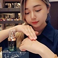 880547_0.jpg