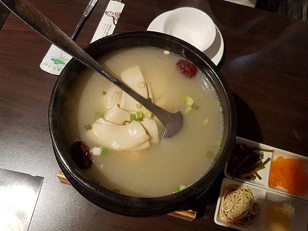 20170108-韓佳人-9-鮑魚蔘雞湯.jpg