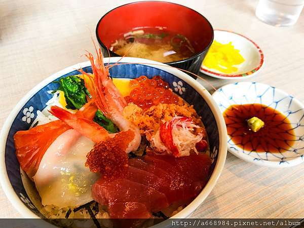 18 北海道函館 食記 函館朝市超便宜の500日元海鮮丼飯 特務j旅行雜記 Judy 特務j的部落格 痞客邦 18 北海道函館 食記 函館朝市超便宜の500日元海鮮丼飯 特務j旅行雜記 Judy 特務j的部落格 痞客邦