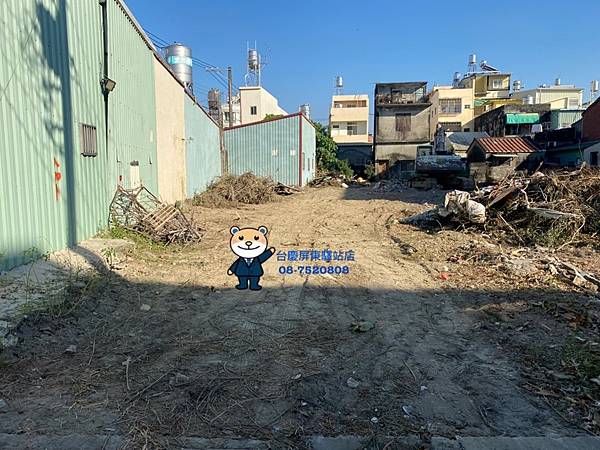 LINE_ALBUM_萬丹市中心三角窗建地（商業區）_211206_0