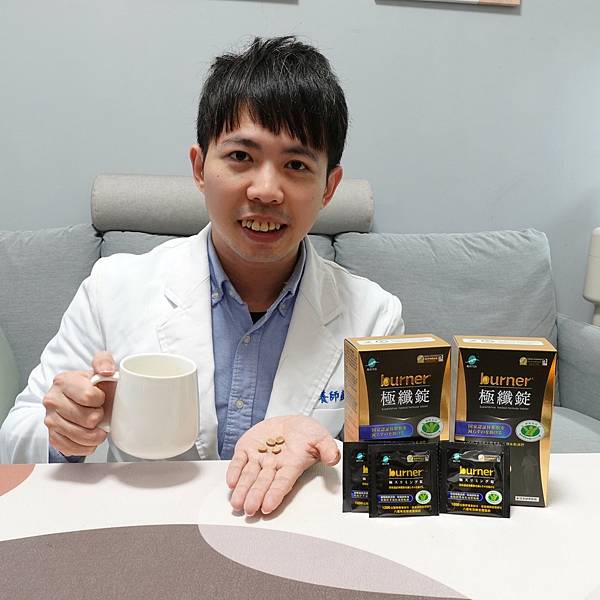 LINE_ALBUM_2022216_220217_53