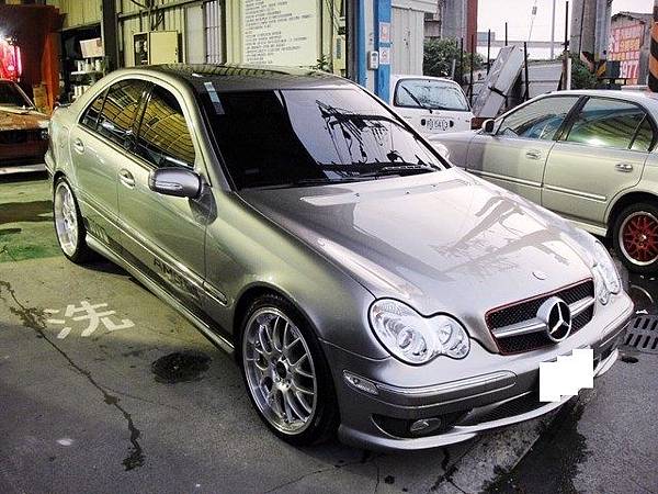 台中市烏日區 八益汽車烤漆 汽車鈑金廠 2005年賓士benz C230 W203 金屬鈦 台中市烏日區汽車烤漆 汽車鈑金八益汽車專業鈑烤廠 網路部落格