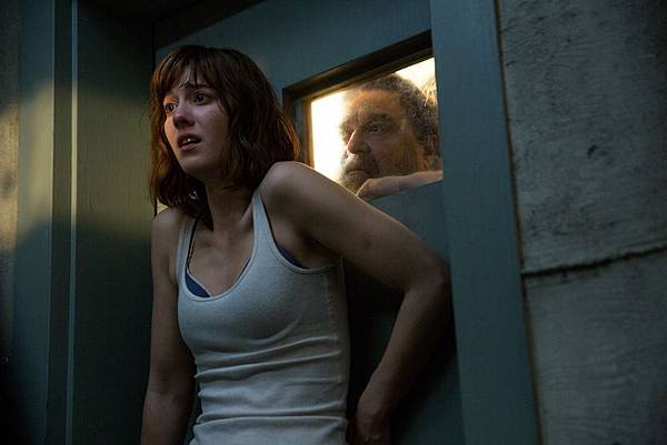 10_cloverfield_lane_paramount_winstead.0.0