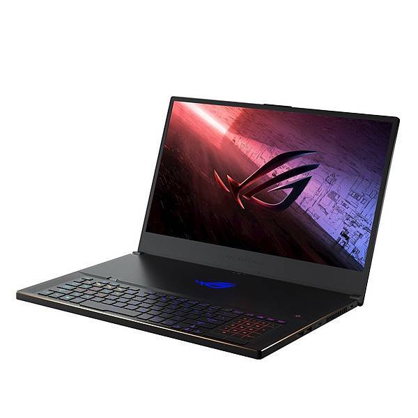 刷新輕薄電競筆電標準的ROG Zephyrus S17，以近乎無邊框的超大視野，提供玩家與創作者身歷其境的沉浸式視覺饗宴。