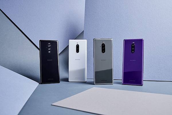 圖說一、大師級手機Xperia 1屢獲國際大獎肯定，榮獲Red Dot Award 2020與IF Design Award設計獎項