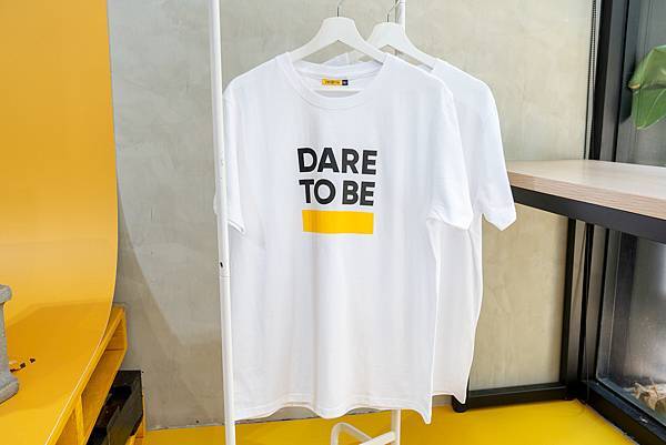 「Dare to be__」填詞T-Shirt.jpg