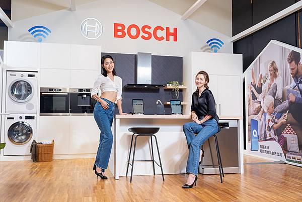 BOSCH八大明星商品一次亮相，具備最完整可升級廚電系列商品，透過「智慧遠端遙控」、「功能升級」、「優化使用體驗」三大特點。