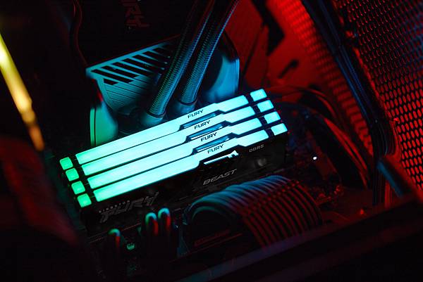 Press Photo_Kingston FURY Beast DDR5 RGB Stylized 01