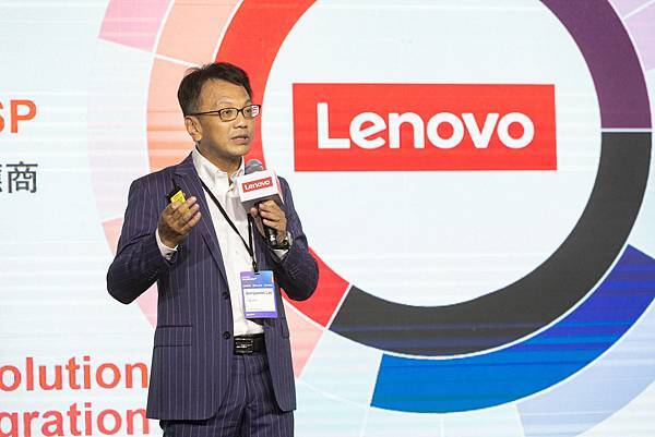 【新聞照片2】Lenovo邀請70家跨領域夥伴共同討論科技創新，並致力於打造全方位解決方案，助力台灣企業邁向數位轉型。圖為Lenovo Taiwan總經理林祺斌。