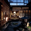 (圖6)「京都烏丸六角光芒飯店」是由百年町屋改建的星級飯店