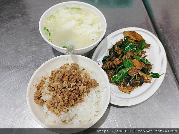 在【大饌章魚小丸子】買了一份「鳥蛋」