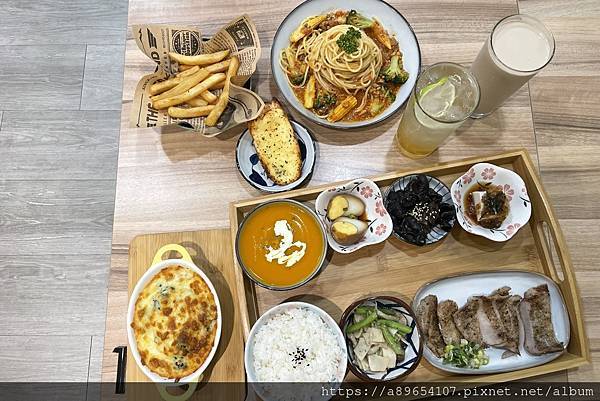 《食記》藏食點*Hide hi*義大利麵*燉飯*咖哩*定食*