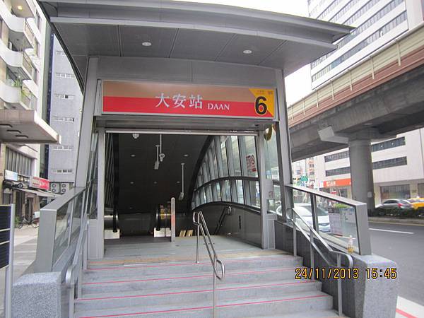 大安站6號出口 大安站6號出口
