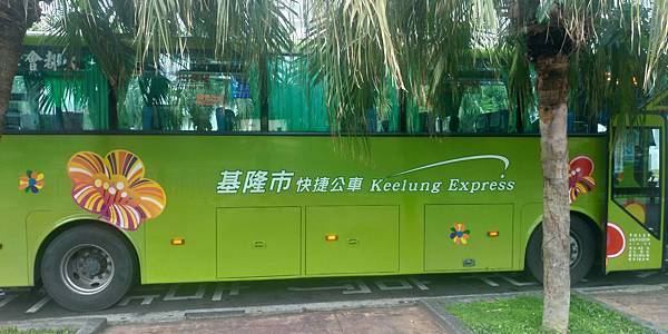 6.2088車輛.jpg 6.2088車輛.jpg