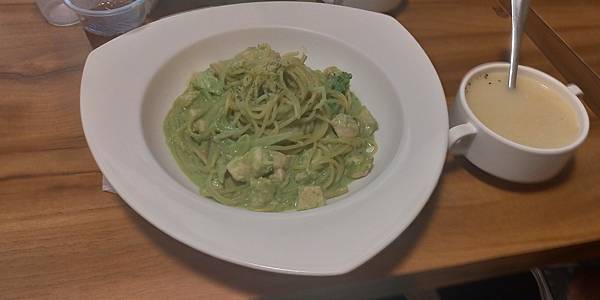 P_20200721_122542_vHDR_On_HP.jpg P_20200721_122542_vHDR_On_HP.jpg