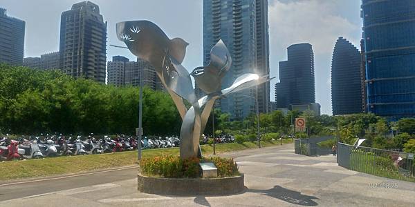 P_20200825_110114_vHDR_On_HP.jpg P_20200825_110114_vHDR_On_HP.jpg