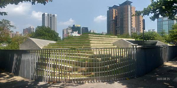 P_20200825_104857_vHDR_On_HP.jpg P_20200825_104857_vHDR_On_HP.jpg