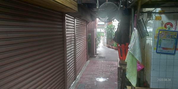 往廣場.jpg 往廣場.jpg