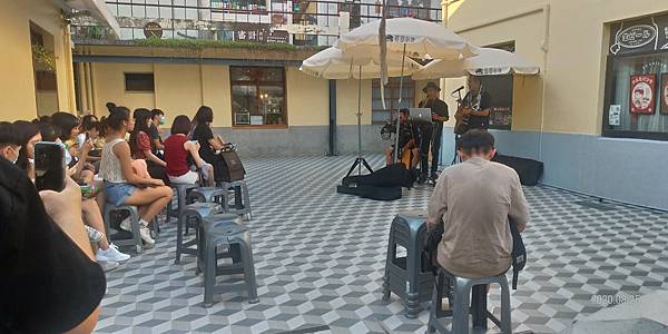 樂團live.jpg 樂團live.jpg