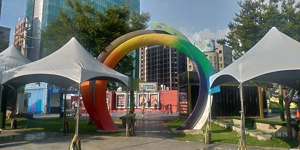 彩色入口.jpg 彩色入口.jpg