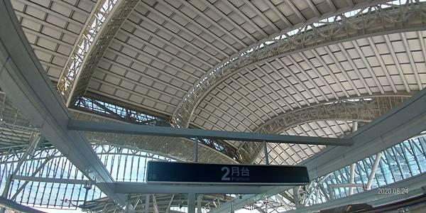 天花板.jpg 天花板.jpg