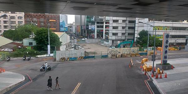 前後站連通-向後站.jpg 前後站連通-向後站.jpg