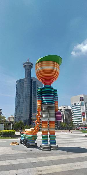 裝置藝術.jpg 裝置藝術.jpg