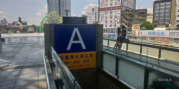 a月台.jpg a月台.jpg