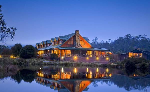 peppers-cradle-mountain-lodge-exterior-9506.jpg