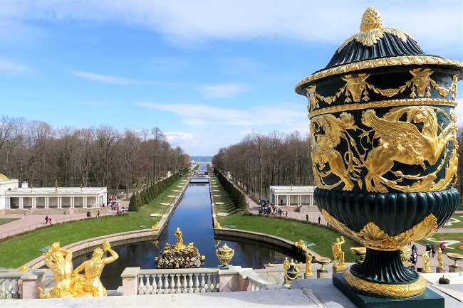 俄羅斯 彼得大帝夏宮 Peter The Great S Summer Palace 噴泉 瀑布 花園 宮殿美不勝收 壹夜輸旅遊攝影 攝影記了光影留了時間在繽紛雜沓中專注當下時空無窮走過路過都是風景留下來的才是人生 俄羅斯 彼得大帝夏宮 Peter The Great S Summer Palace 噴泉 瀑布 花園 宮殿美不勝收 壹夜輸旅遊攝影 攝影記了光影留了時間在繽紛雜沓中專注當下時空無窮走過路過都是風景留下來的才是人生