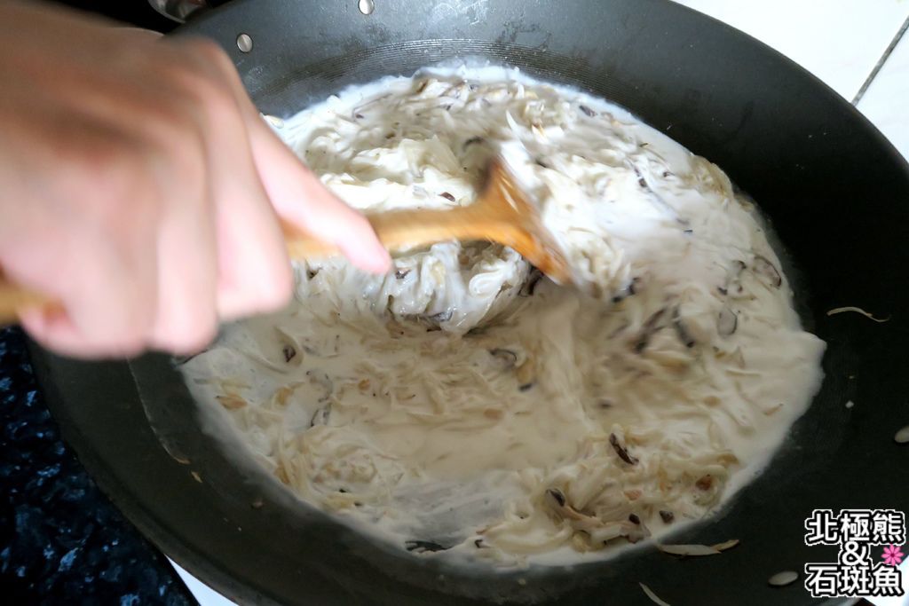 IMG_2570.JPG IMG_2570.JPG