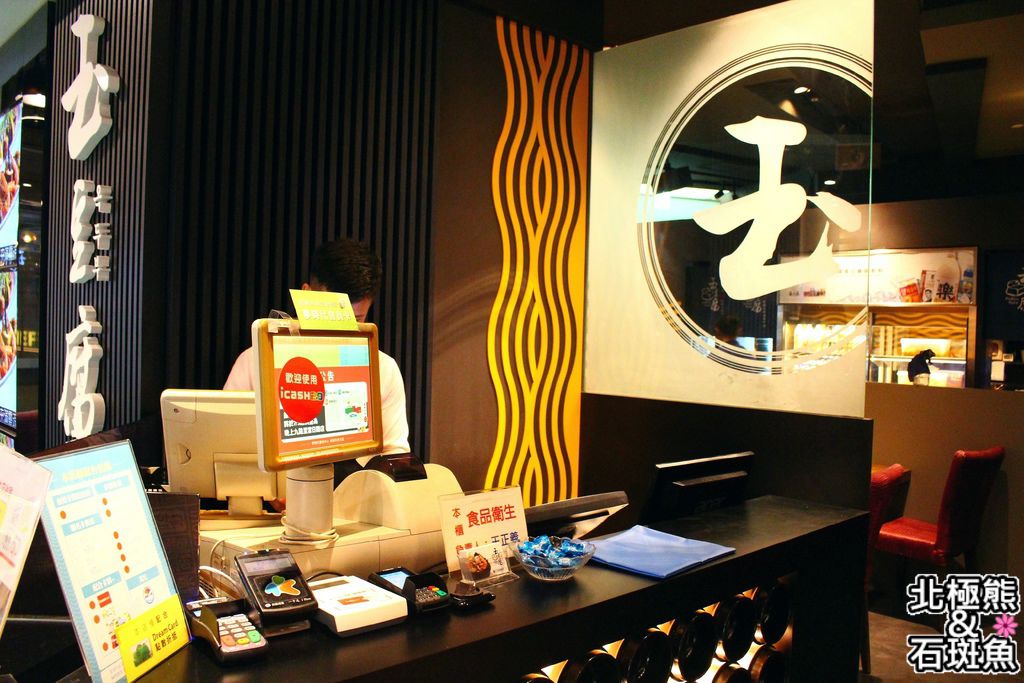 IMG_3876.JPG IMG_3876.JPG