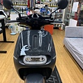 GOGORO 2 Plus 黑色 Agnes b 恐龍 客製化包膜_190831_0011.jpg